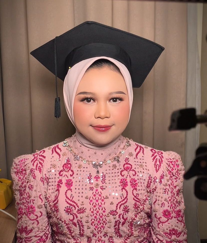 Wisuda Makeup 2